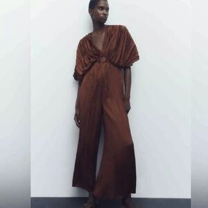 Flowy light fun Zara jumpsuit.  NWT